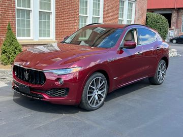 Maserati Levante GranSport, 2018