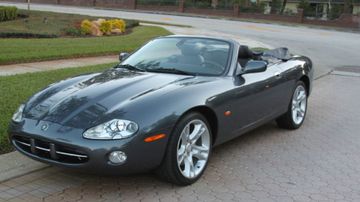 Jaguar XK8 Convertible, 2004