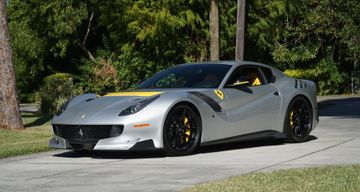 Ferrari F12tdf, 2017