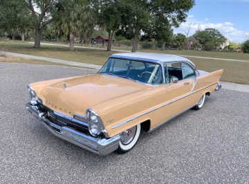 Lincoln Capri, 1957