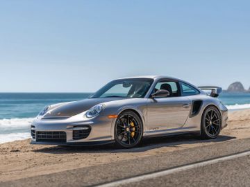 Porsche 911 GT2 RS, 2011