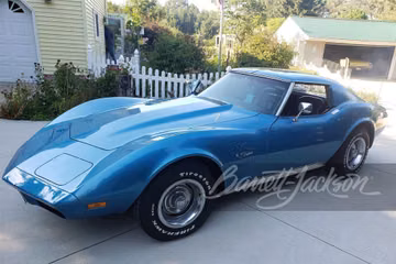 Chevrolet Corvette T-top Coupe, 1974