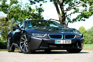 BMW i8 Coupé, 2014