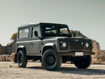 Land Rover Defender 90, 2002