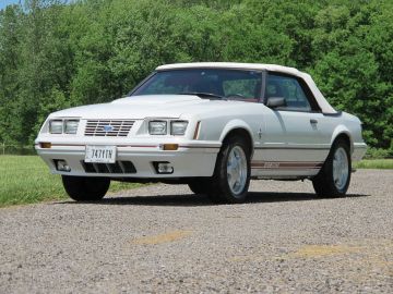 Ford Mustang GT350 Convertible, 1984