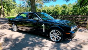 Jaguar Xj Portfolio, 2009