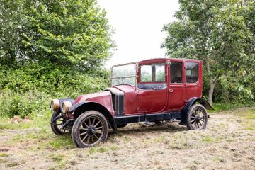 Renault 16HP Brougham de Ville, 1913