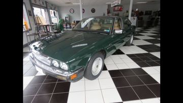 Jaguar XJ6 Sedan, 1988