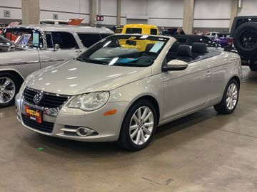 Volkswagen EOS Convertible, 2010