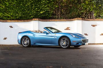Ferrari California Hardtop Convertible, 2012