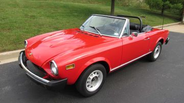Fiat 124 Spider Convertible, 1978
