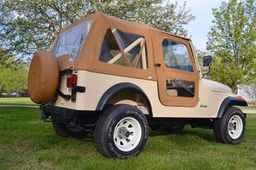 AMERICAN MOTORS JEEP CJ-7 SUV, 1985