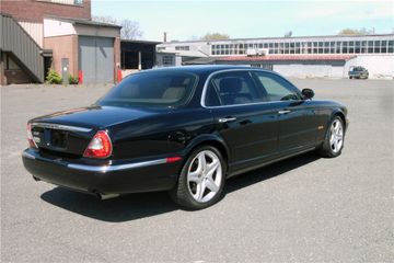JAGUAR XJ SUPER V8, 2005