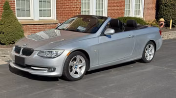 BMW 335i Convertible, 2011