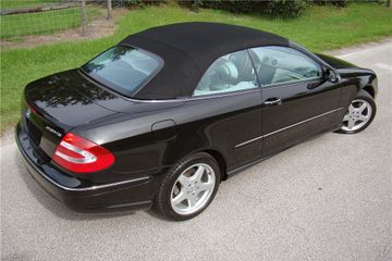 MERCEDES-BENZ CLK500 CABRIOLET, 2004