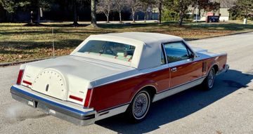 Lincoln Mark IV, 1982