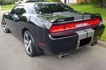 Dodge Challenger SRT8, 2012