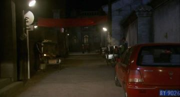 Geely Haoqing in 寻找成龙 (2009)