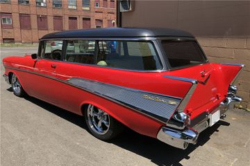 CHEVROLET 210 CUSTOM WAGON, 1957