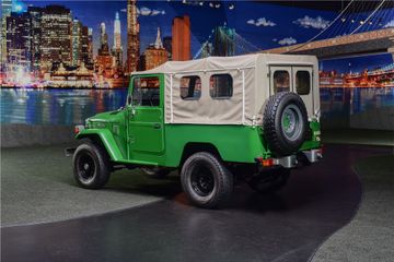 TOYOTA FJ43 LAND CRUISER, 1982