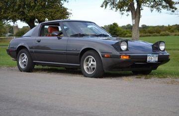 403 - Mazda RX-7 Sedan, 1984