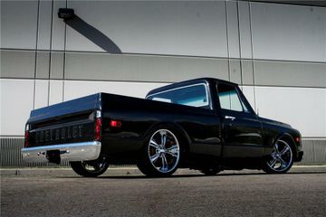 CHEVROLET C-10 CUSTOM PICKUP, 1969