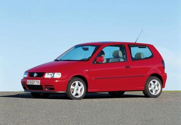 VW Polo 1.6 (Mk III) specs