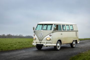 Volkswagen Type 2 Split-Screen Kombi, 1967