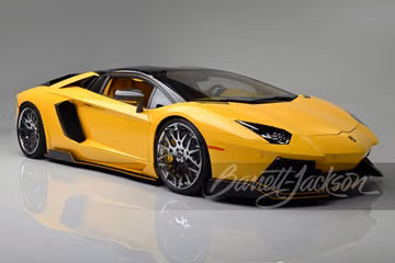 LAMBORGHINI AVENTADOR LP 700-4 ROADSTER, 2015