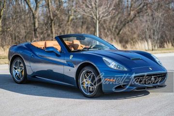 FERRARI CALIFORNIA CONVERTIBLE, 2010