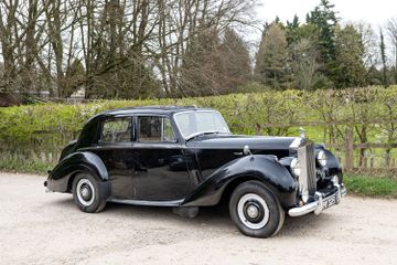 Rolls-Royce 4½-Litre Silver Dawn Saloon, 1954