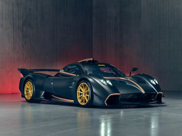 Pagani Huayra R, 2022