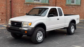 Toyota Tacoma Pre Runner Pickup, 1999