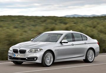 BMW 518d (F10 143 PS) specs