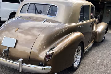 CADILLAC SERIES 60 SPECIAL CUSTOM SEDAN, 1939
