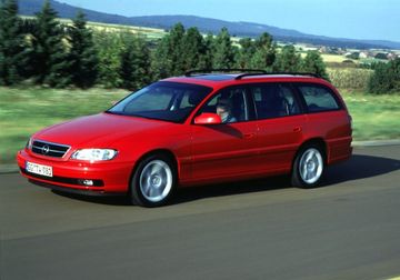 Opel Omega Caravan 2.2 16V (B) specs