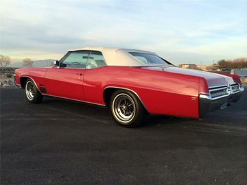 Buick Wildcat Custom Convertible, 1969