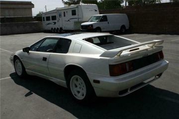 LOTUS ESPRIT 2 DOOR COUPE, 1988