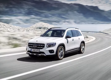 Mercedes-Benz GLB 200D (X247) specs