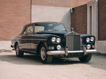 Rolls-Royce Silver Cloud III Drophead Coupé by Mulliner Park Ward, 1964