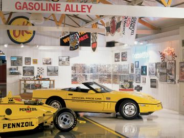 Chevrolet Corvette Indianapolis 500 Pace Car Edition Convertible, 1986