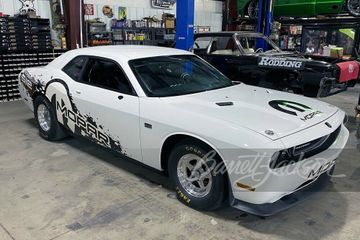 DODGE CHALLENGER DRAG PAK RACE CAR, 2011