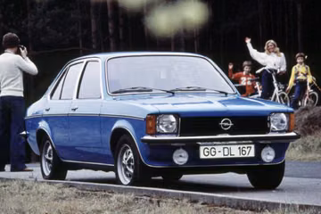 Opel Kadett L 1.6 S specs
