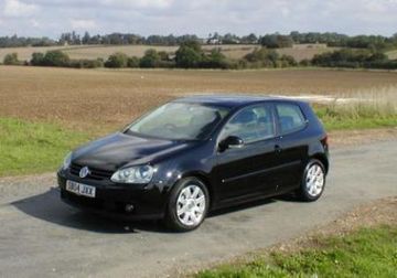 VW Golf 2.0 FSI (Mk V) specs