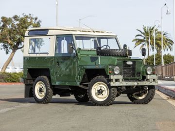 Land Rover Series III Station Wagon, 1978