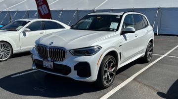 BMW X5 xDrive45e, 2022