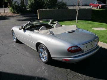 JAGUAR XK8 CONVERTIBLE, 1999