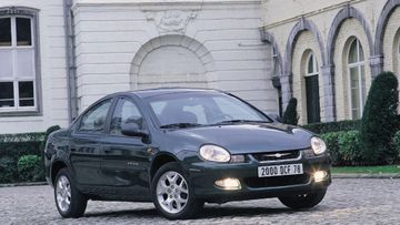 Chrysler Neon 2.0 LX specs