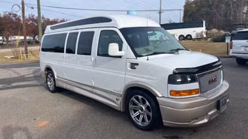 GMC Savana Conversion Van, 2017