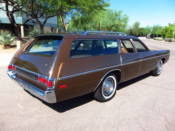 Plymouth Fury Custom Stationwagon، 1971